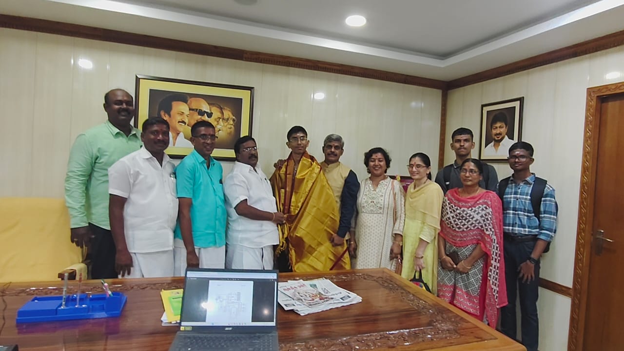Saatvik Karthikeyan with R. Siva, former Leader of the Opposition, Puducherry Legislative Assembly