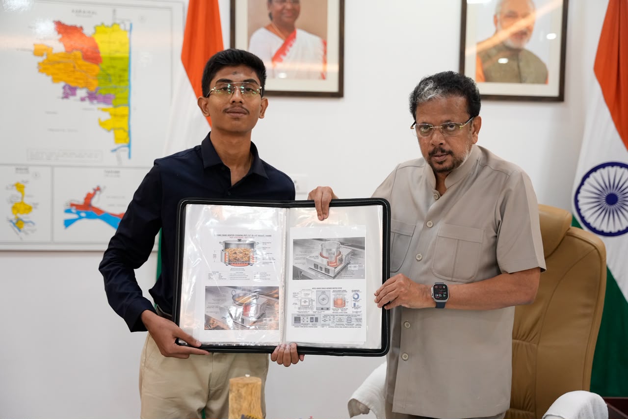Saatvik Karthikeyan with K. Kailashnathan, Lieutenant Governor of Puducherry